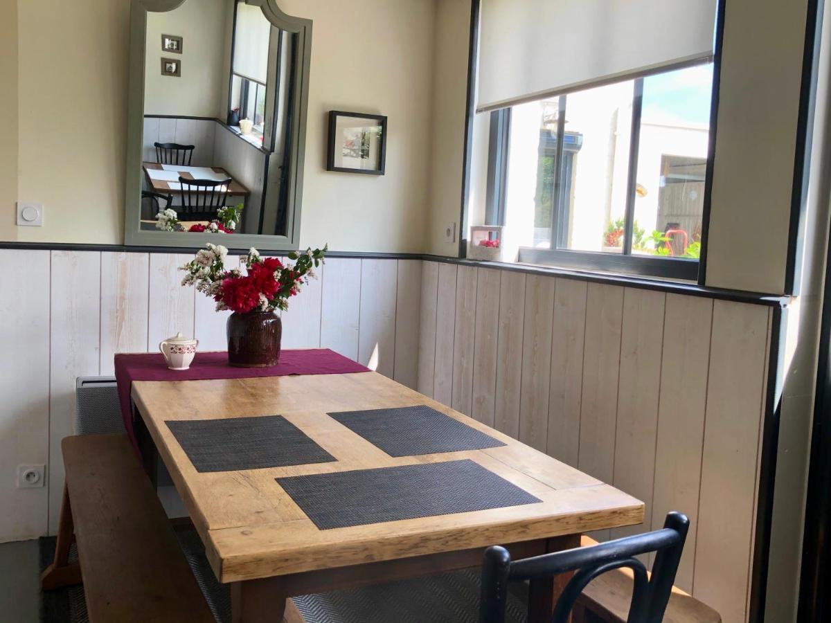 Le Grenier Du Jardin Bed & Breakfast Pontorson